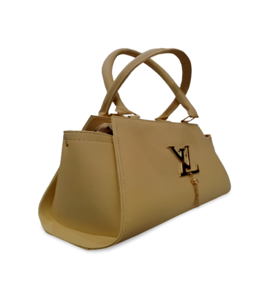 Louis Vuitton off White Purse in Pakistan